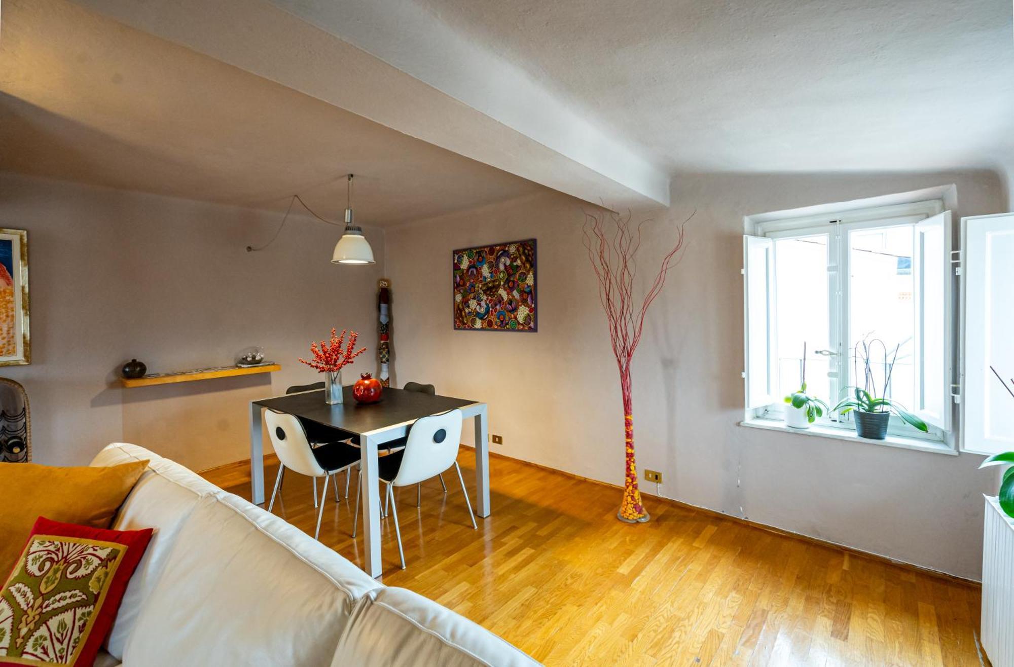 Cozy Apartment With A View On The City Walls Lucca Buitenkant foto