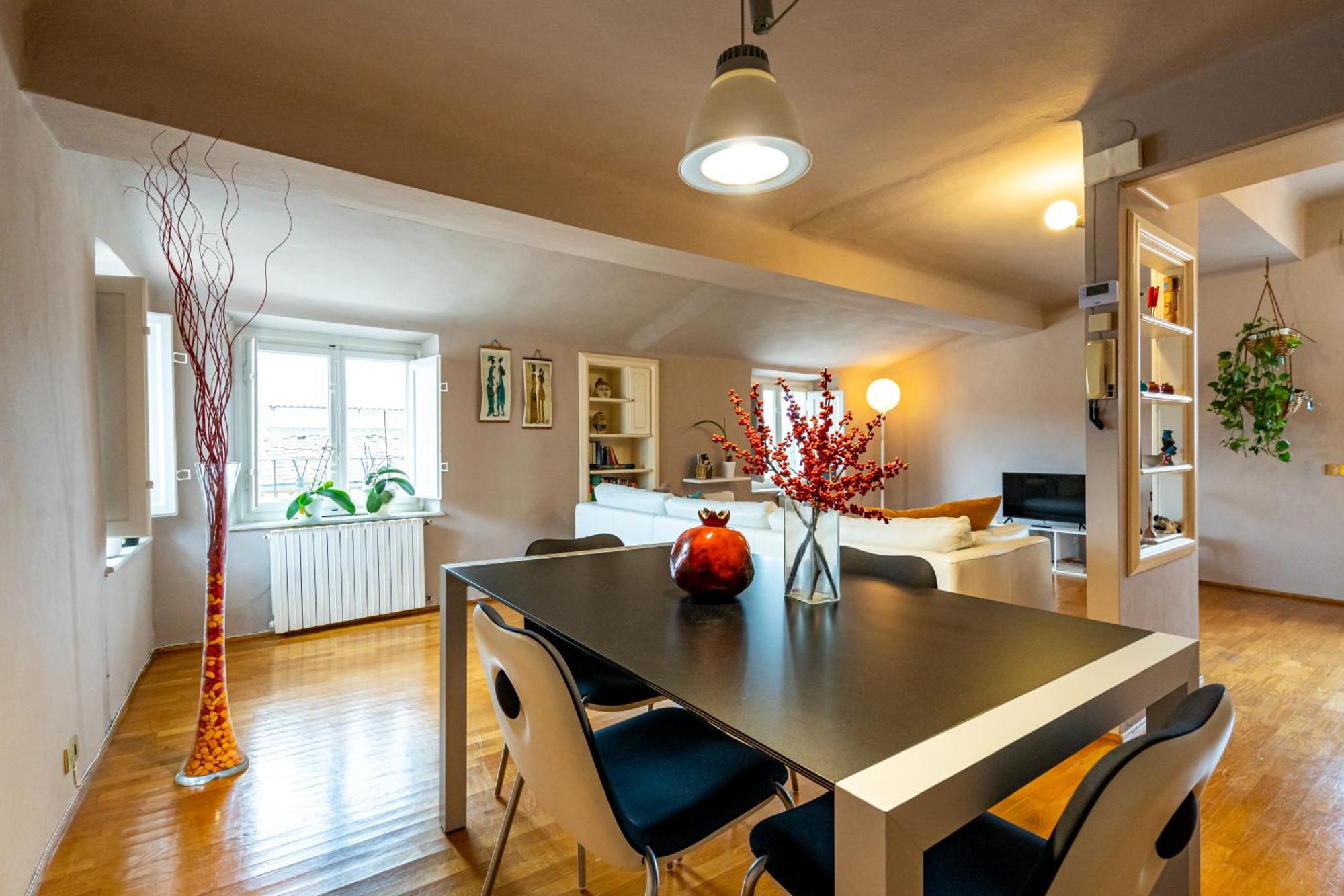 Cozy Apartment With A View On The City Walls Lucca Buitenkant foto